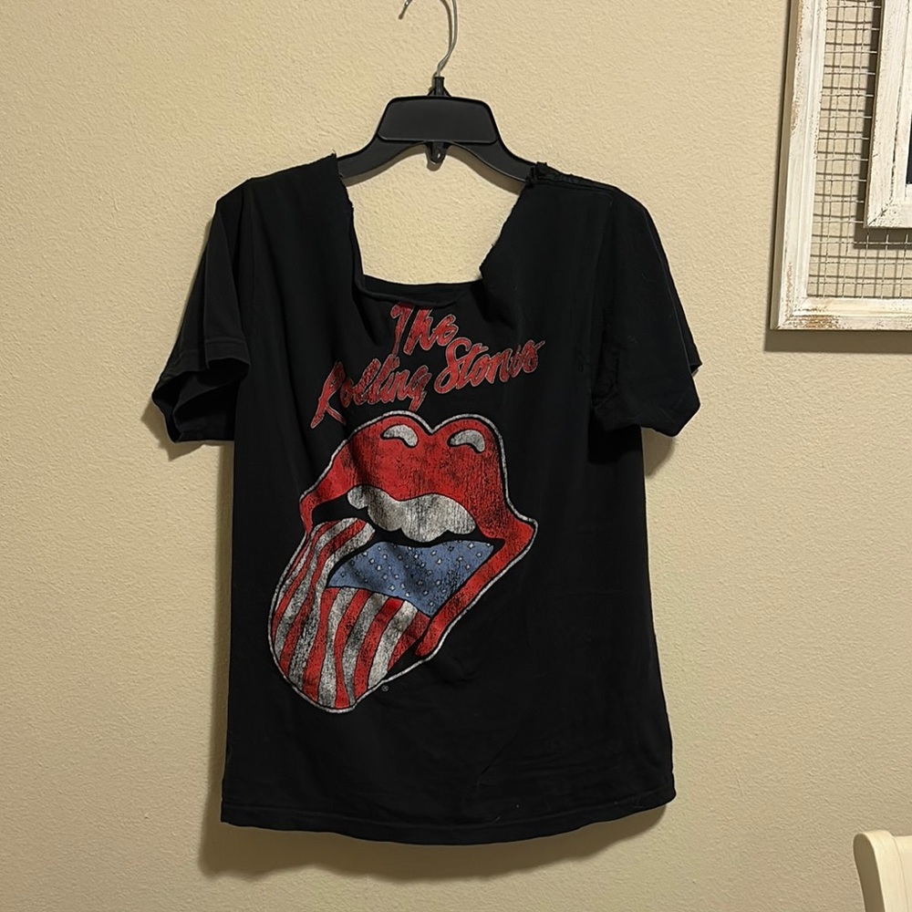 The Rolling Stones Black Tee with Red and Blue Graphic
